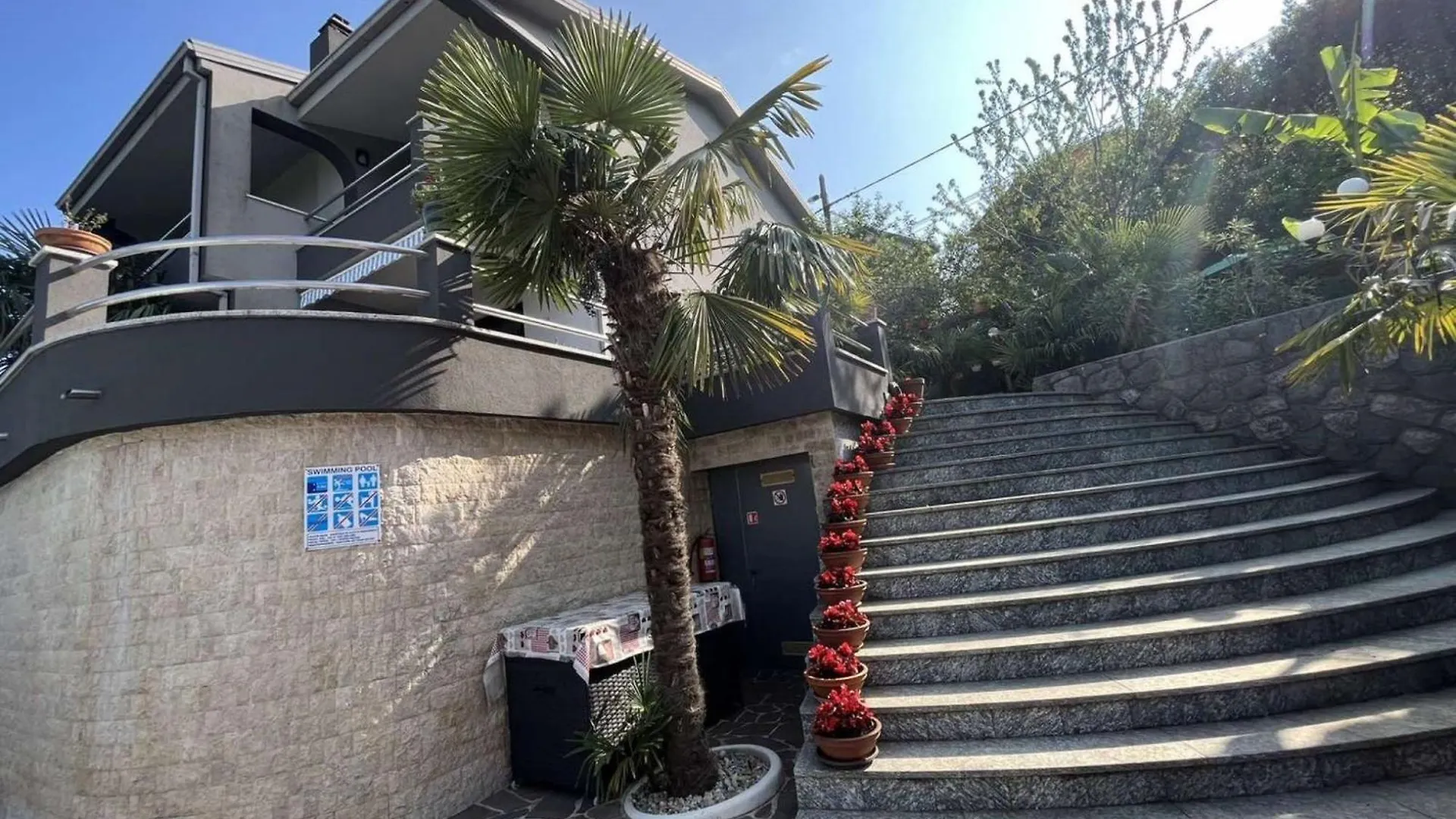 Tranquil Spacious Villa With Private Pool Matulji